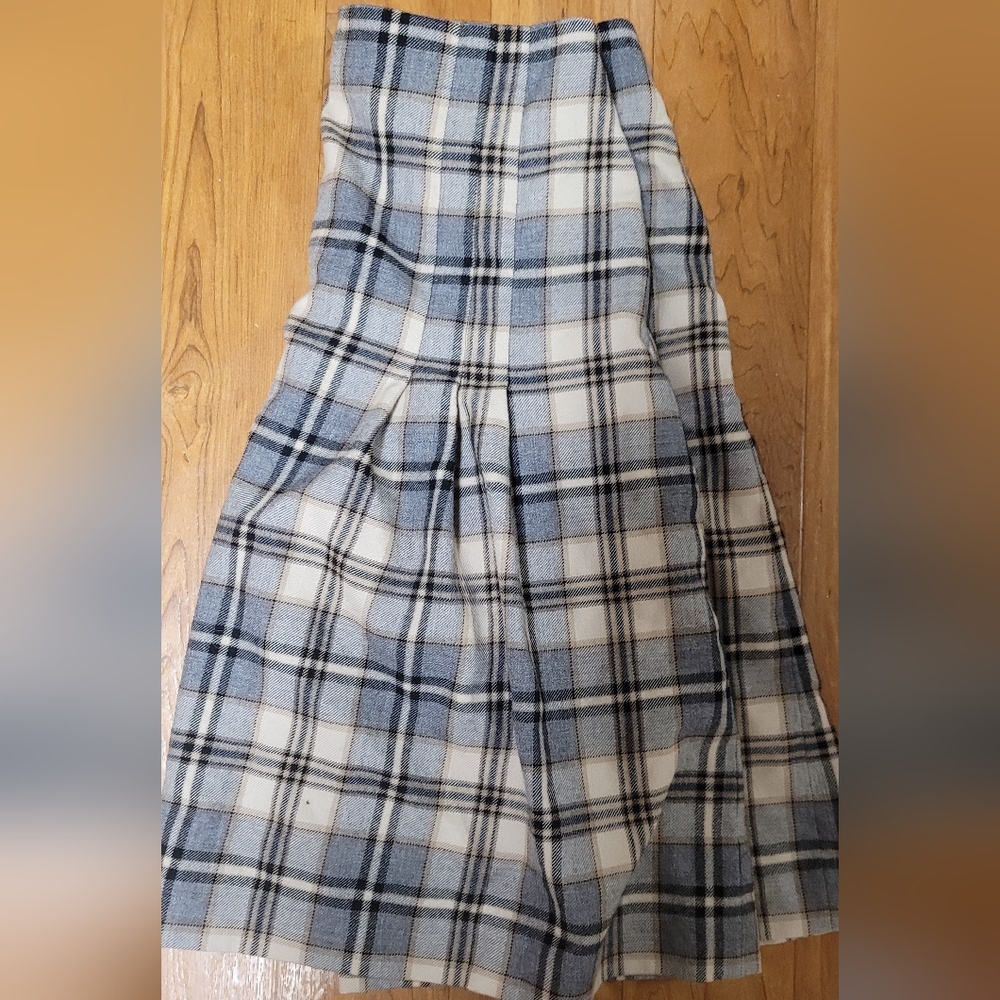 Brooks brothers skirt